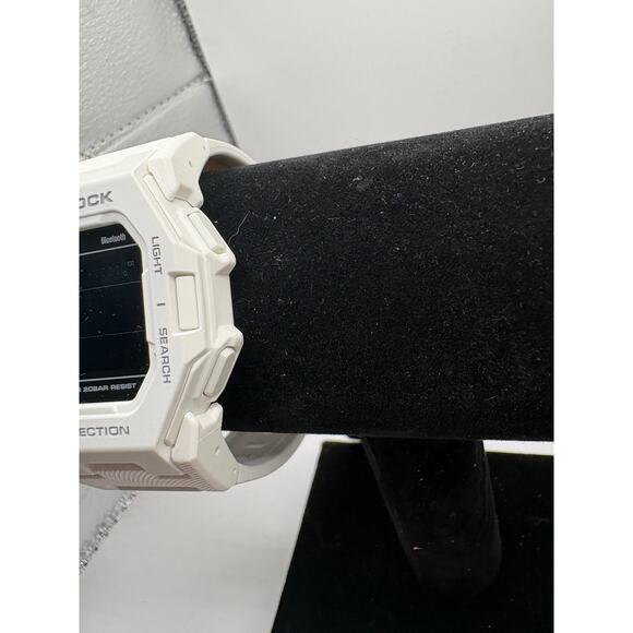 Casio G-Shock Gd-B500 White Digital Bluetooth Step Tracker Watch NWT White